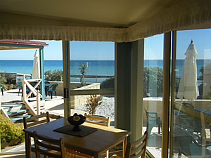 The Macs Beachfront Villas - Accommodation Bookings